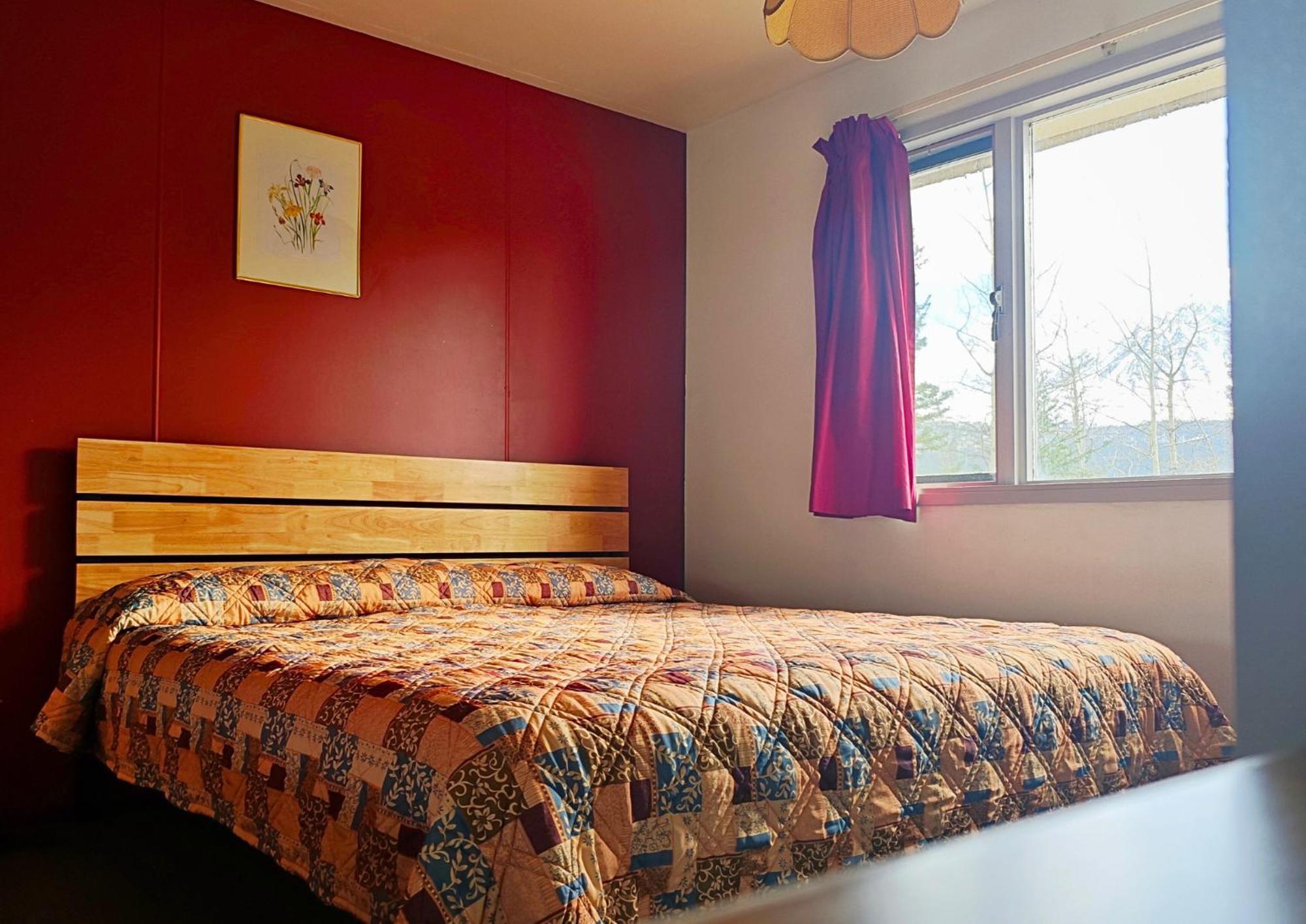 Cozy Corner Motel & Restaurant Haines Junction Esterno foto
